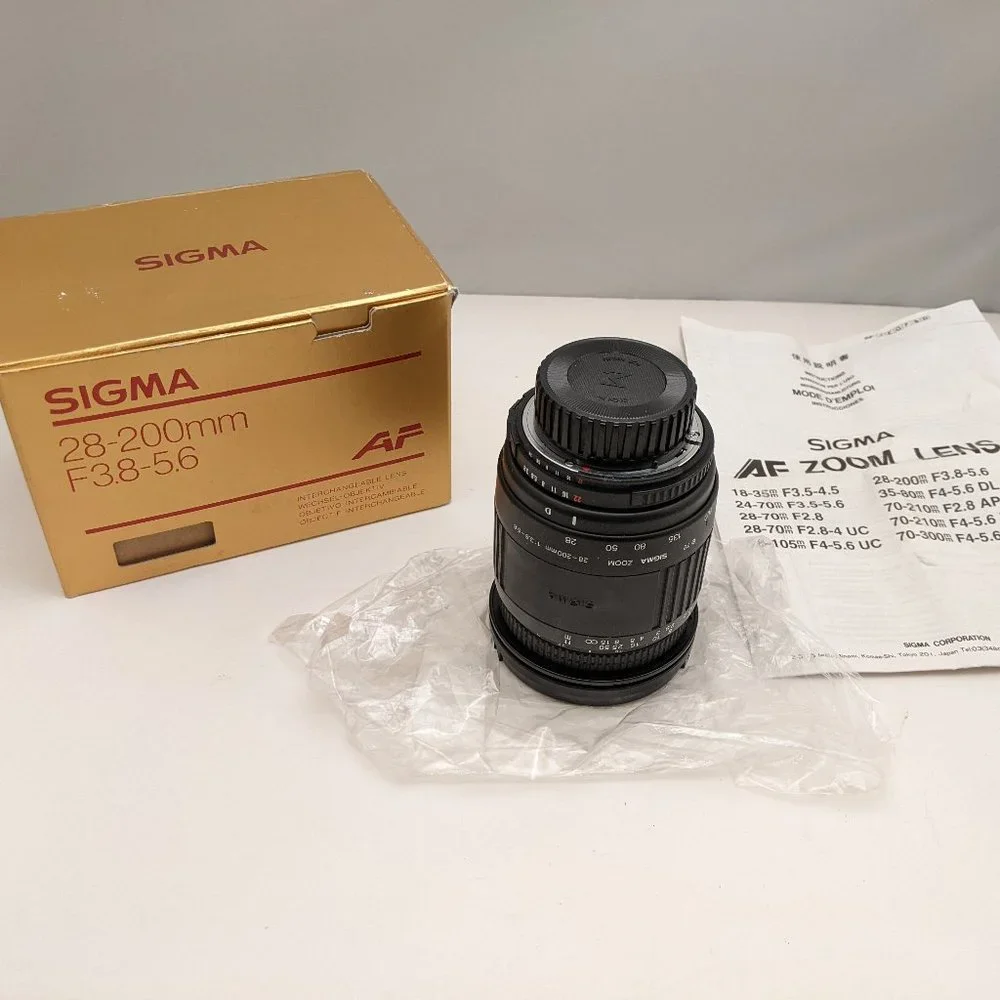 SIGMA AF Lens | 28-200mm f/3.8-5.6 | N - AF D | Filter Size 72 | w/ Caps | USED